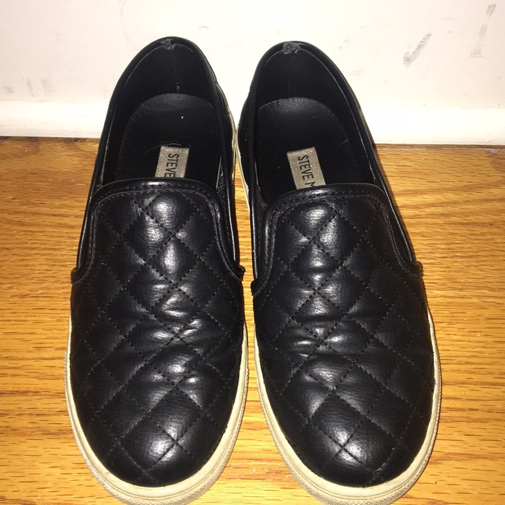 Steve madden slip one